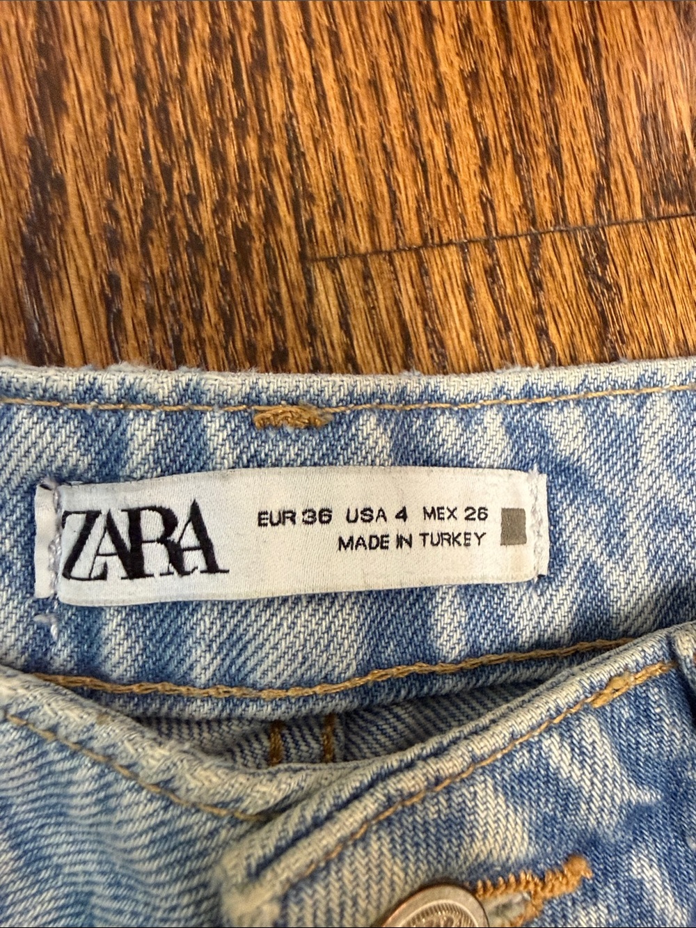 Zara Light Blue Ripped Relaxed Jeans - Picture 4 of 5